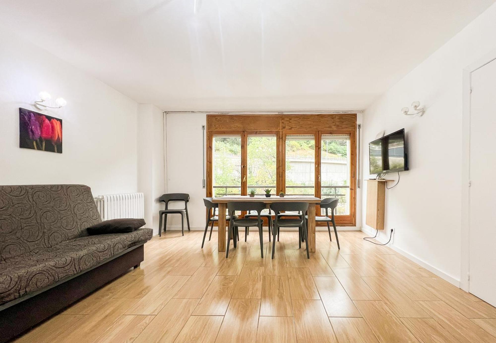 Apartamento Reformado Central Park En El Centro De Andorra Les Escaldes ภายนอก รูปภาพ